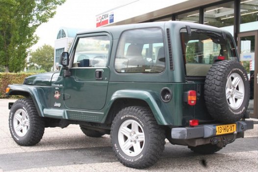 Jeep Wrangler - 4.0 I Sahara Hardtop & Softtop - 1