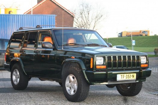 Jeep Cherokee - 4.0i Limited - 1