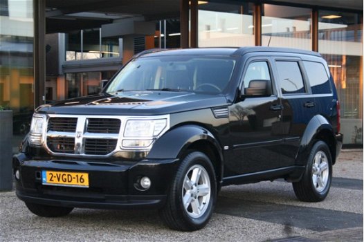 Dodge Nitro - 2.8 CRD 4X4 AUT SXT GRIJS KENTEKEN - 1