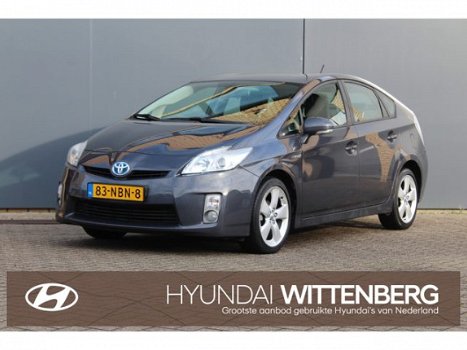 Toyota Prius - 1.8 Aspiration Aut. | Keyless Entry | Cruise control | Lm-wielen | Climate control | - 1