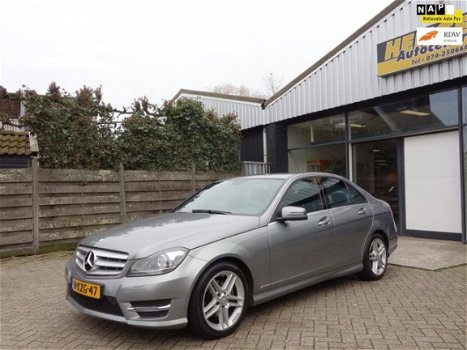 Mercedes-Benz C-klasse - 180 Ambition Avantgarde AMG-Pakket 156 Pk Airco Navi Xenon Pdc 111 dkm Nap - 1