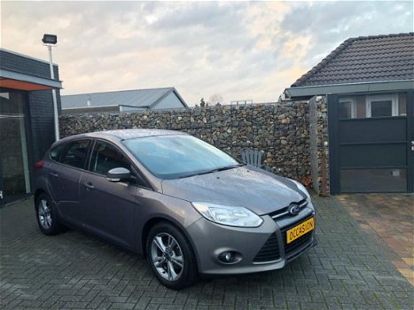 Ford Focus - 1.0 EcoBoost Trend 125PK, 5-drs, Airco, Nieuwstaat 62dkm - 1