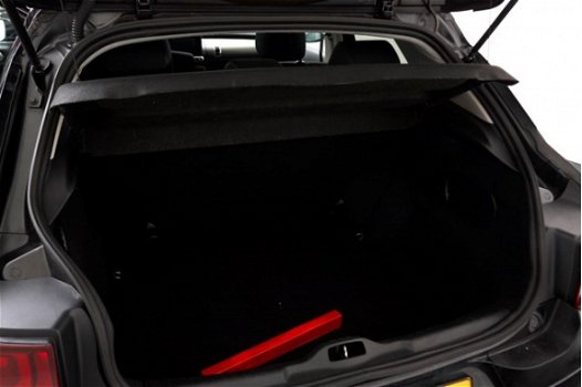 Citroën C4 Cactus - 1.2 e-VTi Shine Automaat| Navi | Pano | Parkeersensoren | RIJKLAARPRIJS incl. 6m - 1