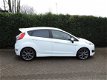 Ford Fiesta - 1.0 EcoBoost ST Line 5D| Uniek | Navigatie | 17” | PDC | Climate contr | Cruise contr - 1 - Thumbnail