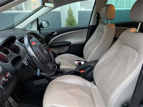 Seat Altea - 1.9 TDI Emotion Leer, 18inch, Cruise, Airco/Clime Hoge Zit Dealer onderhouden - 1