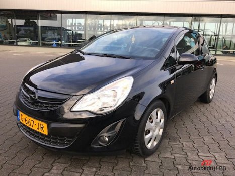 Opel Corsa - 1.4-16V Color Edition - 1