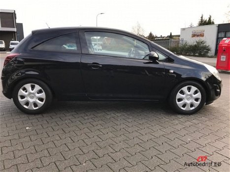 Opel Corsa - 1.4-16V Color Edition - 1