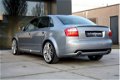 Audi A4 - 2.4 MT 2 x S-Line // Leder // Navi // 19