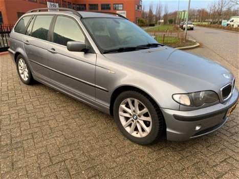 BMW 3-serie Touring - 318i Special Exec/pdc/zwarte hemel/leder/nw apk - 1