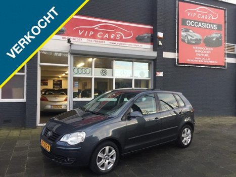 Volkswagen Polo - 1.2-12V Sportline | 5deurs | APK | parkeers. | - 1