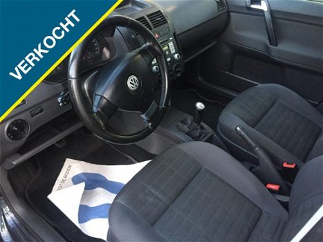 Volkswagen Polo - 1.2-12V Sportline | 5deurs | APK | parkeers. | - 1