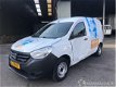 Dacia Dokker - 1.6i 61kw benzine - grijs kenteken - klapdeuren - schuifdeur - pdc - trekhaak - mp3 - - 1 - Thumbnail