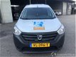 Dacia Dokker - 1.6i 61kw benzine - grijs kenteken - klapdeuren - schuifdeur - pdc - trekhaak - mp3 - - 1 - Thumbnail