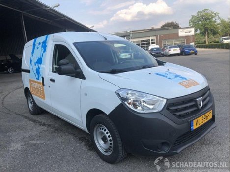 Dacia Dokker - 1.6i 61kw benzine - grijs kenteken - klapdeuren - schuifdeur - pdc - trekhaak - mp3 - - 1