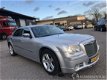 Chrysler 300C - 2.7 v6 24v 130kw/177pk srt sedan executive - leer - navi - dvd - xenon - bentley gri - 1 - Thumbnail