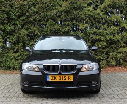 BMW 3-serie Touring - 318i , Navi, Cruisecontrol, Airco - 1