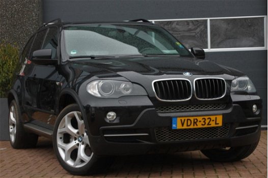 BMW X5 - GRIJSKENTEKEN / PANO / LEDER / XENON / NAVI - 1