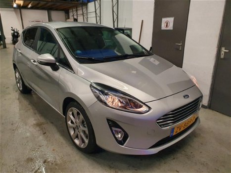 Ford Fiesta - 1.0 EcoBoost Vignale NIEUW NIEUW NIEUW/ AUTOMAAT/ AIRCO - 1