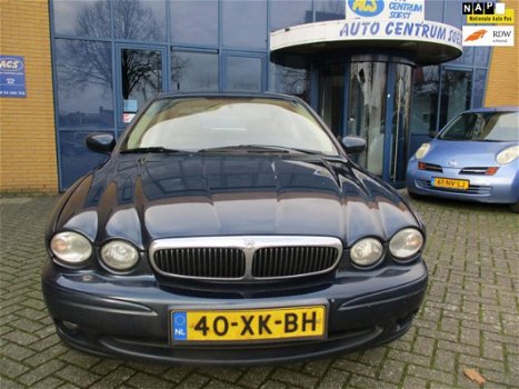 Jaguar X-type - 2.5 V6 Aut/AWD/Leer/Clima/Navi/Parrot/LMsp vlgn - 1