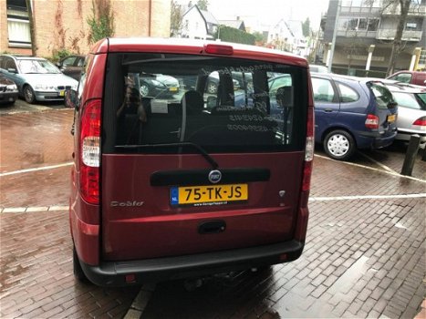 Fiat Doblò - 1.4 Family Plus 7 PERSOONS/AIRCO/NW APK/NAVI/TREKHAAK/PDC/LM VELG/DIS VV - 1