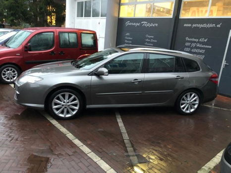 Renault Laguna Estate - 2.0 16V Dynamque TAXI KLAAR / NW APK / PERFECT ONDERHOUDEN - 1