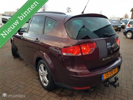 Seat Altea XL - 1.6 Reference Leuke auto Airco LM Wielen - 1