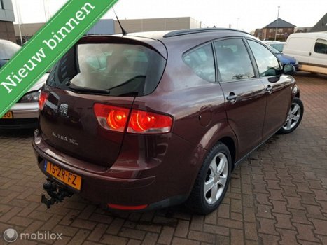 Seat Altea XL - 1.6 Reference Leuke auto Airco LM Wielen - 1