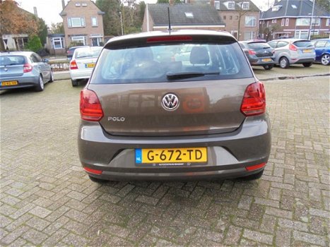 Volkswagen Polo - 1.0 Easyline / 5 Deur, s / Carpas / 2015 / Dealer onderhouden / - 1