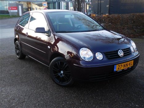 Volkswagen Polo - 1.4-16V FSI Comfortline - 1