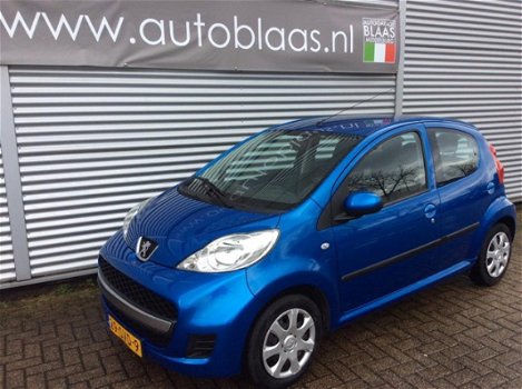 Peugeot 107 - 1.0-12V XS - 1