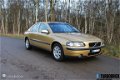 Volvo S60 - D5 | Automaat | ECC | Cruise | Trekhaak | 100% onderhouden - 1 - Thumbnail