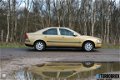 Volvo S60 - D5 | Automaat | ECC | Cruise | Trekhaak | 100% onderhouden - 1 - Thumbnail