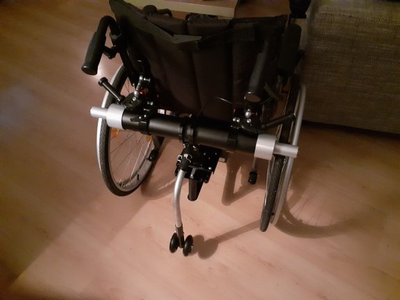 credit knoflook Bel terug Electrische rolstoel met light-drive systeem