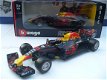 Bburago 1/18 Red Bull RB13 Max Verstappen 2017 F1 Formule 1 - 1 - Thumbnail