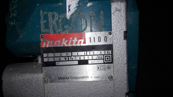 makita schaafmachine type 1100 -- 750 watt - 3