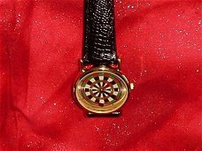 Schitterende 14K Goldplated Darts Horloge