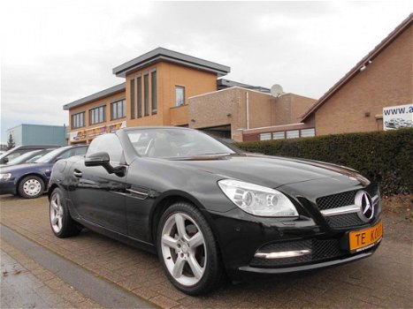 Mercedes-Benz SLK-klasse - 200 AUT. AIRSCARF/NAVIGATIE/XENON-LED/PARKEERSENSOREN/LEER - 1