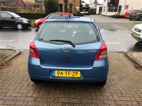 Toyota Yaris - 1.0 VVTi Terra - 1