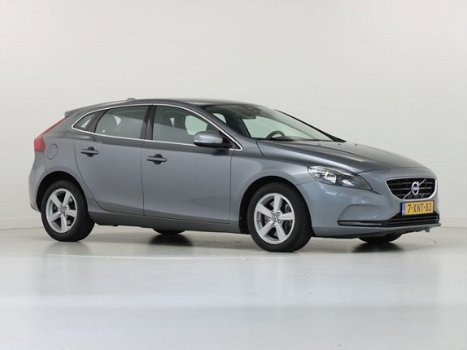 Volvo V40 - 2.0 D4 191 PK 6-Bak Momentum (BNS) - 1