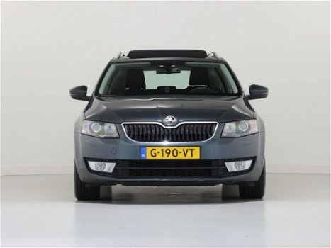 Skoda Octavia Combi - 1.6 TDI 110 PK 6-Bak Greenline Ambition (BNS) - 1