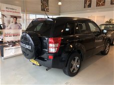 Suzuki Grand Vitara - 2.0-16V High Executive Afneembare Trekhaak Airco | STOELVERWARMING PANORAMADAK