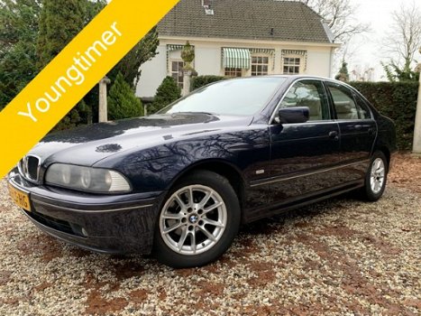 BMW 5-serie - 520i Lifestyle Edition #Navi. #Leder #Aut. #Youngtimer - 1