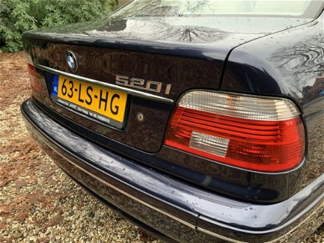 BMW 5-serie - 520i Lifestyle Edition #Navi. #Leder #Aut. #Youngtimer - 1