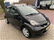 Toyota Aygo - 1.0-12V Access Airco Nap nieuwe apk tot 3-1-2021 - 1 - Thumbnail