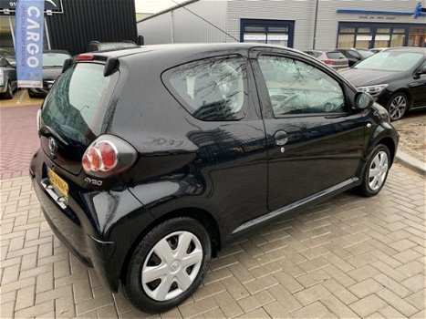 Toyota Aygo - 1.0-12V Access Airco Nap nieuwe apk tot 3-1-2021 - 1