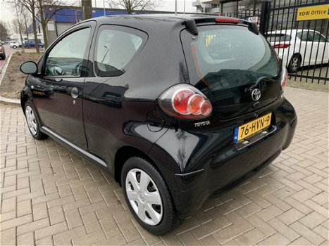 Toyota Aygo - 1.0-12V Access Airco Nap nieuwe apk tot 3-1-2021 - 1