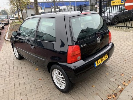 Volkswagen Lupo - 1.4-16V Trendline nieuwe apk 2020 - 1