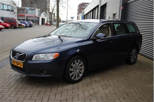 Volvo V70 - 1.6 T4 Limited Edition 2e EIGENAAR_LEDER_XENON - 1