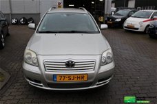 Toyota Avensis Wagon - 2.0 16v VVT-i D4 Linea Luna