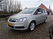 Opel Zafira - 2.2 Cosmo Autom + PDC + 1/2 Leer Nu € 4.975, - 1 - Thumbnail